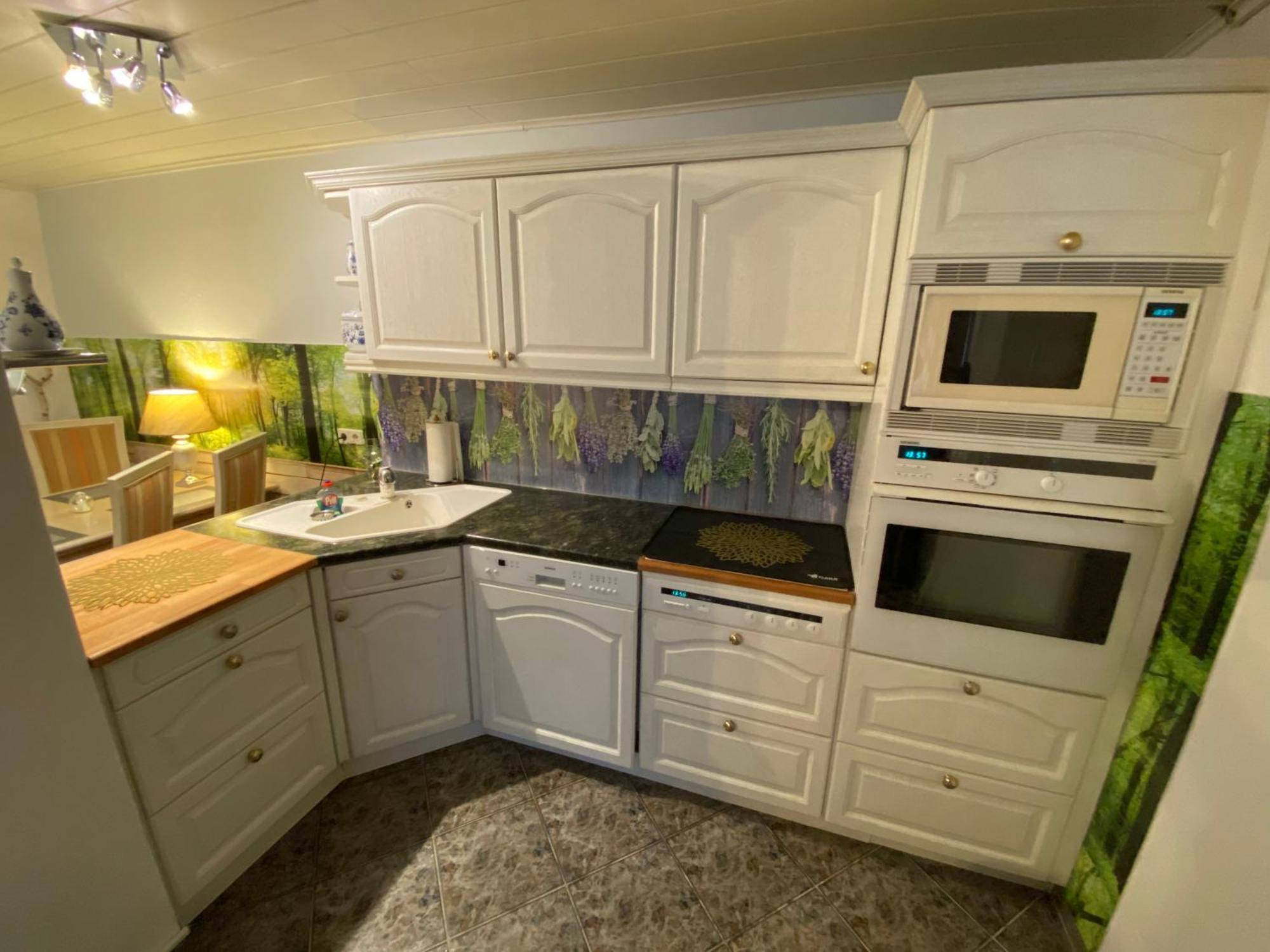 Grosse Helle Wohnung Am Wald In Bad Saarow Nahe Gruenheide Und Berlin Souterrain ภายนอก รูปภาพ